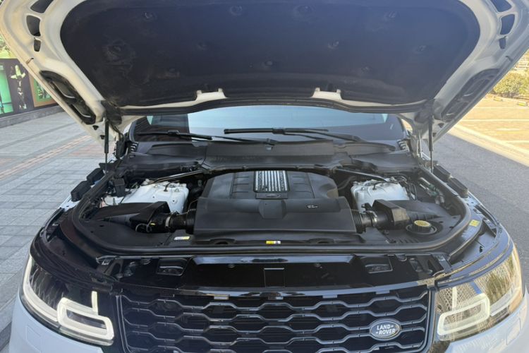 Used Land Rover Range Sport 
