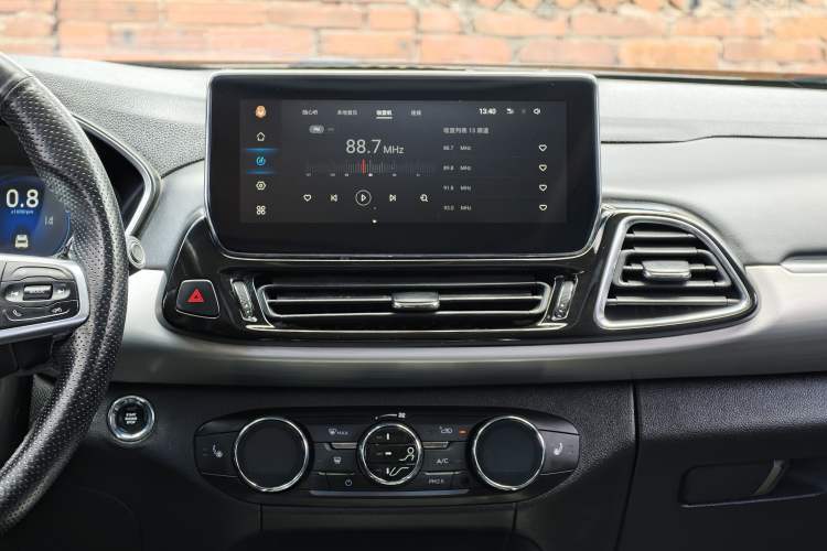 Used EXEED Lingyun 2019 1.6T Two-Wheel Drive Diamond Edition