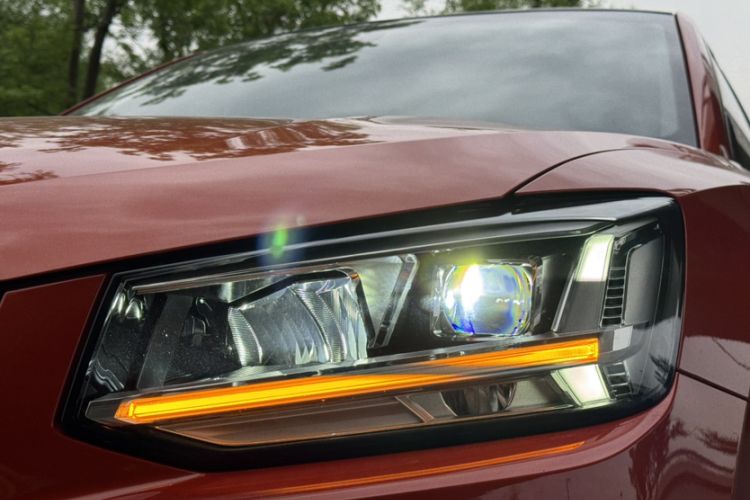 Used Audi Q2L 2018 35 TFSI Fashion Dynamic Version China V Emission Standard Left Front Headlight