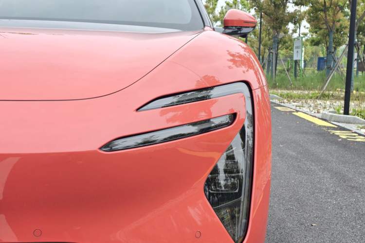 Used Avatr 06 2025 Pro Range-Extended Edition Left Front Headlight