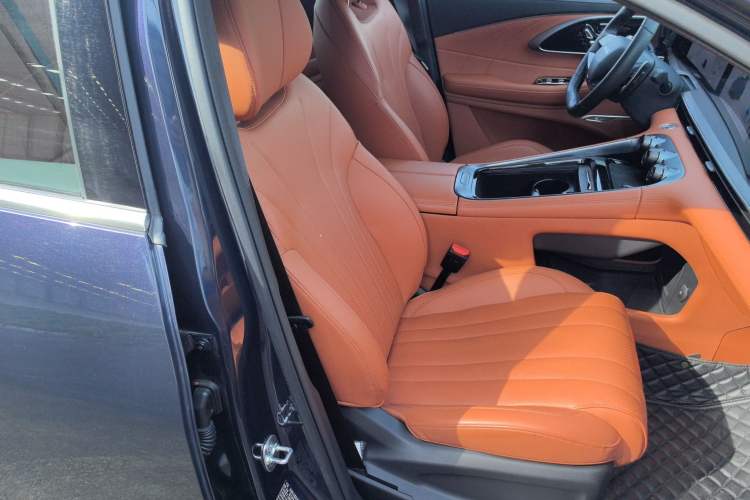 Used EXEED Lingyun 2025 300T Two-Wheel Drive Starry Edition Right Front Seat