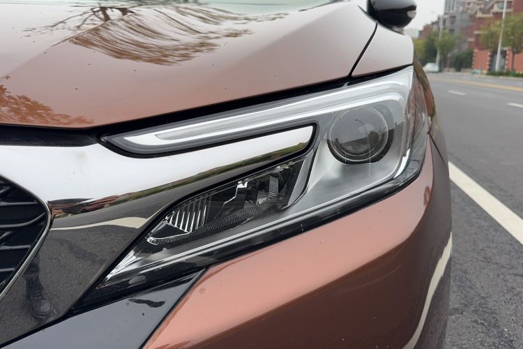 Used DS 6 2016 1.6T Luxury Edition THP160