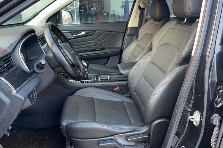 Used Sinotruk VGV U70 2020 1.5T Manual Elite Sunroof Version 7 Seats
