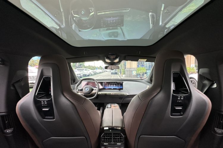 Used BMW iX 2022 xDrive40
