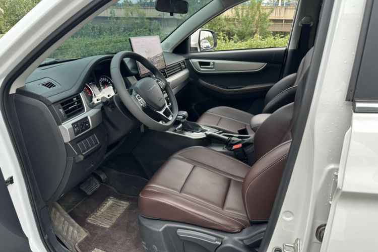 Used FORTHING T5 2024 Grand Edition 1.6L CVT Dream Model 5-Seater