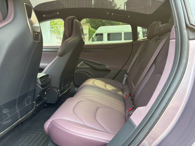 Used Xiaomi Auto SU7 2024 Four-Wheel Drive Ultra-Long Range Advanced Intelligent Driving Max Edition — 33
