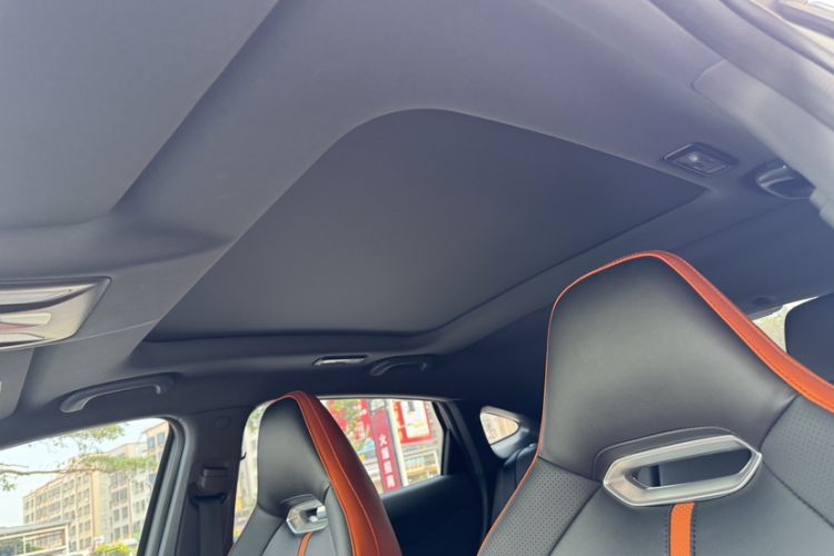 Used CHANGAN UNI-V 2024 1.5T Prestige Sport Edition
