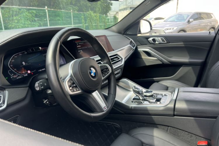 Used BMW X6 2020 xDrive40i Luxury Model with M Sport Package