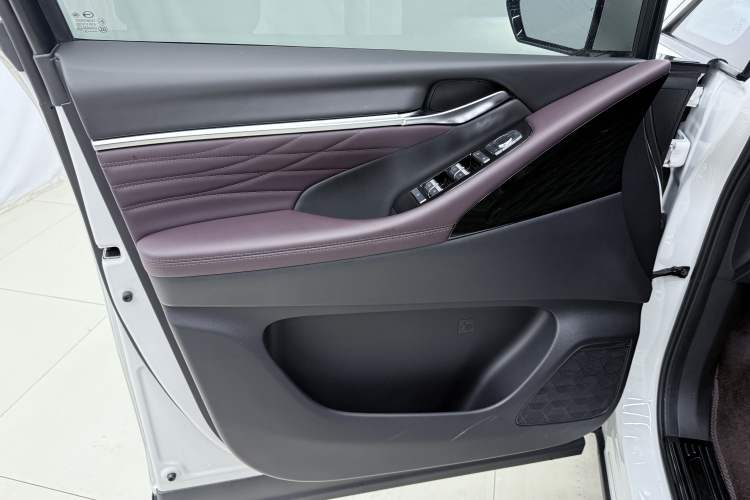 Used GAC Trumpchi M8 2024 Master Series 400T Prestige Edition