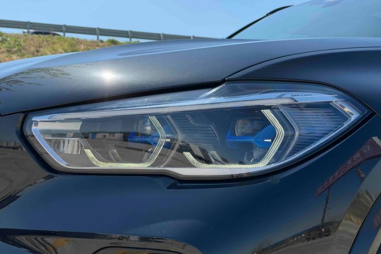 Used BMW X5 2019 xDrive40i Luxury Model with M Sport Package