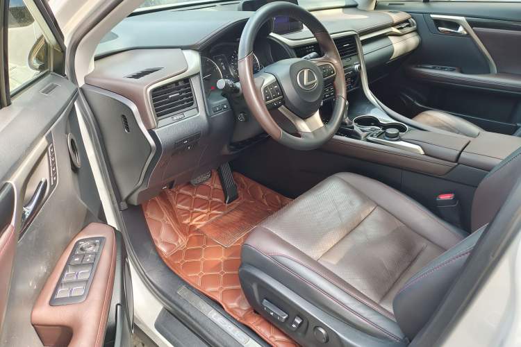 Used Lexus RX 2016 300 4x4 Elegant Edition China VI