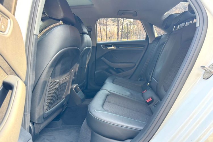 Used Audi A3 2020 Limousine 35 TFSI Fashion Edition China VI Emission Standard Exterior 2