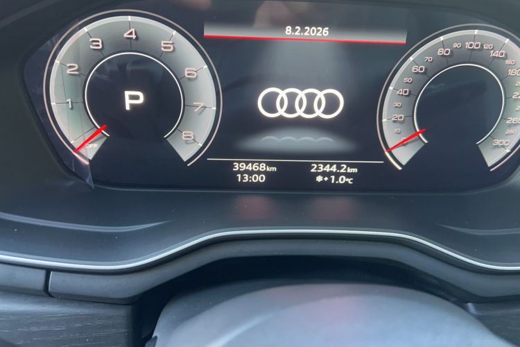 Used Audi A4L 2023 40 TFSI Luxury Dynamic Model
