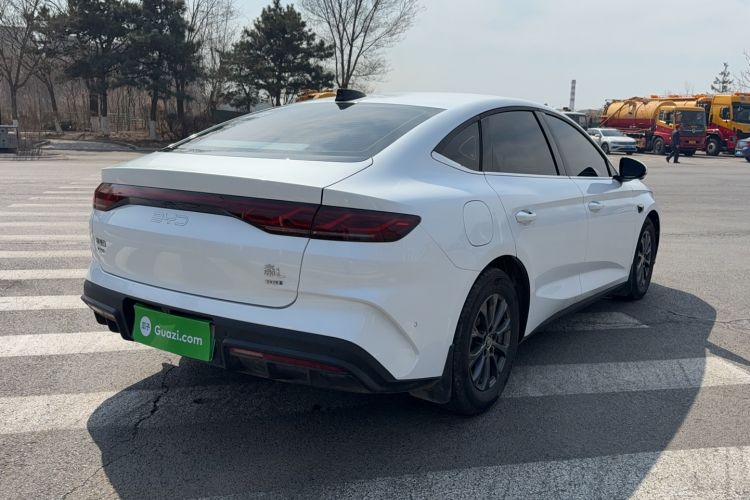 Used BYD Qin L 2025 DM-i Smart Drive 80KM Leading Model
