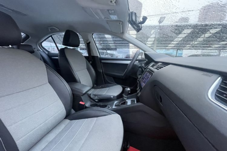 Used Skoda Octavia 2017 1.6L Automatic Chuanxing Edition