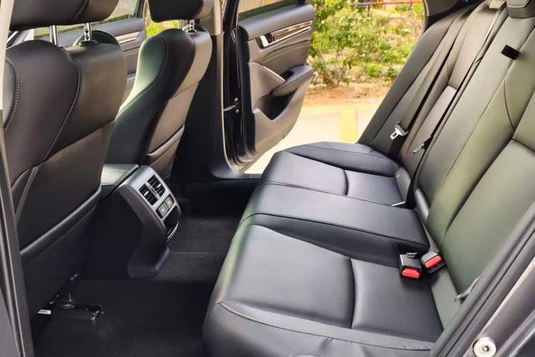 Used Honda Accord 2022 260TURBO Phantom Night · Prestige Edition
