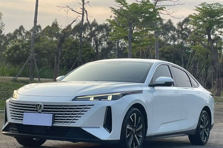 Used Changan Eado DD 2023 Blue Whale NE 1.5T GDI DCT Navigation Model