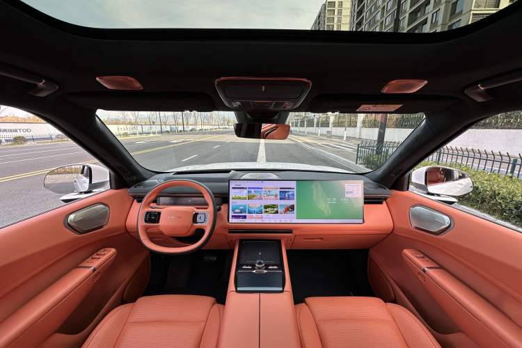 Used Lynk & Co 900 2025 2.0T Ultra