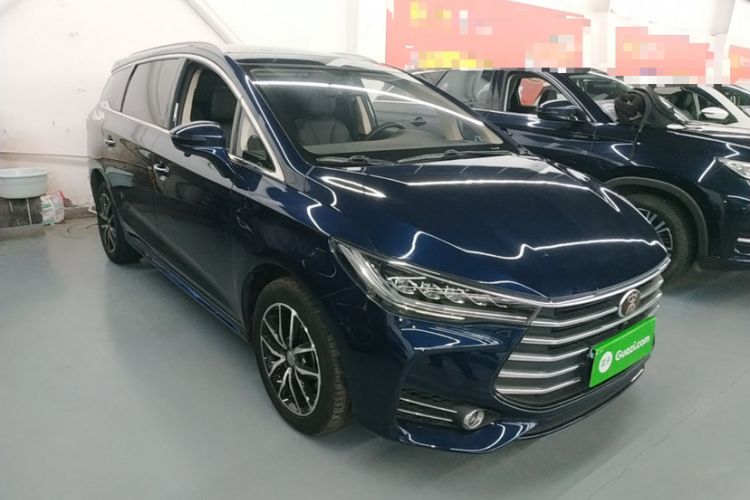 Used BYD Song MAX 2018 1.5T Automatic Smart Connect Elite Model with 6 Seats