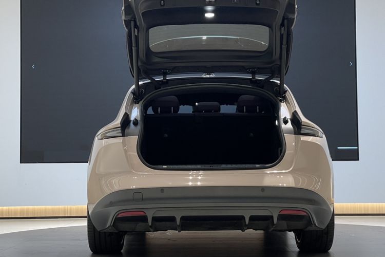 Used Nio ET5T 2023 75 kWh Touring