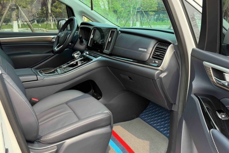 Used GAC Trumpchi M8 2023 Master Series 390T Prestige Edition Interior 15