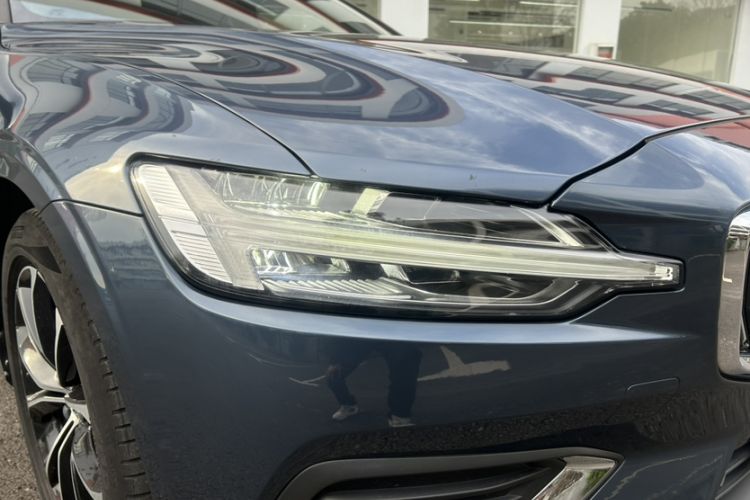 Used Volvo S60 2021 T4 Zhiyi Luxury Edition