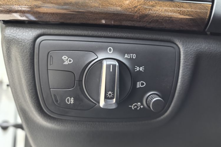 Used Audi A7 2013 50 TFSI quattro Comfort trim