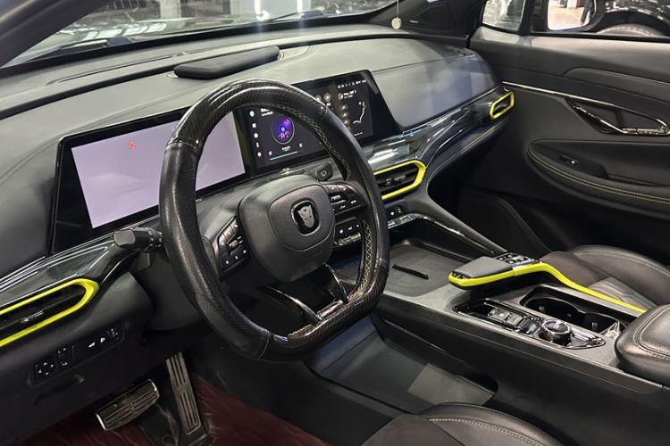 Used CHANGAN UNI-T 2022 1.5T Sport Edition Flagship Version Interior 3