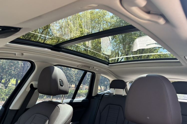 Used BMW X3 2021 xDrive25i M Sport Package Interior 1