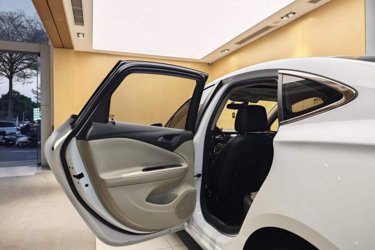 Used Buick Verano 2019 Sedan 15S Automatic Leading Model