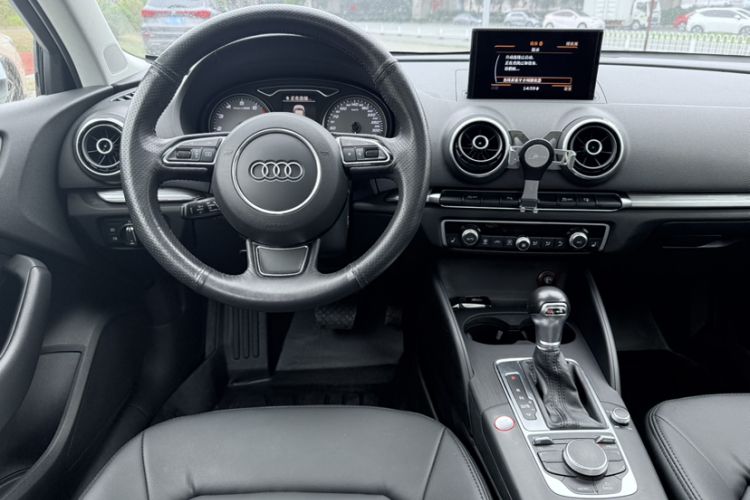 Used Audi A3 2016 Limousine 35 TFSI Prestige Edition