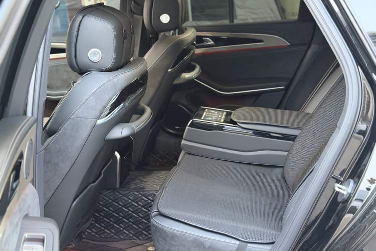 Used Hongqi H9 2021 2.5T Executive Version
