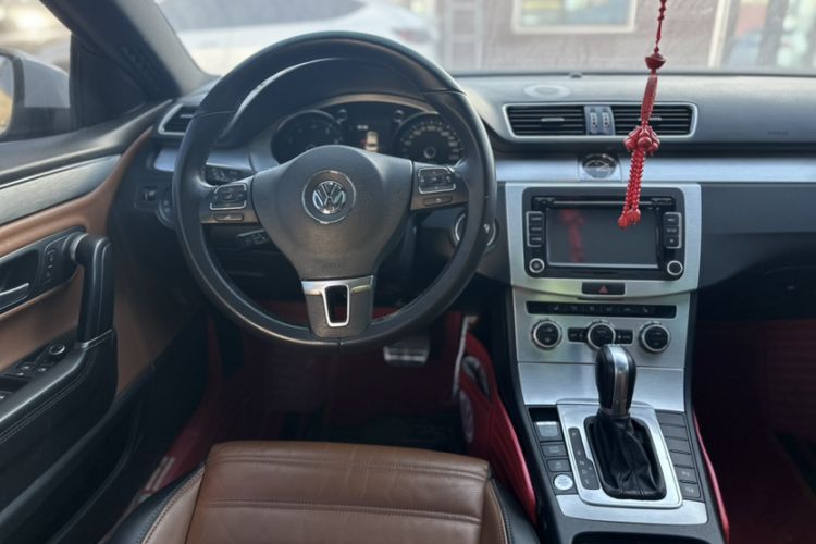 Used Volkswagen FAW-Volkswagen CC 2016 1.8TSI Luxury Model
