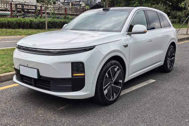 Used Li Auto L6 2025 Pro Smart Refresh Edition