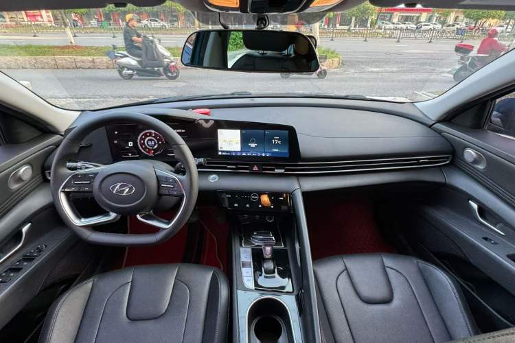 Used Hyundai Elantra 2021 1.5L CVT GLX Elite Edition