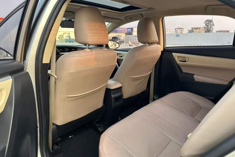 Used Toyota Corolla 2017 Revised Version 1.2T S-CVT GL-i Headliner