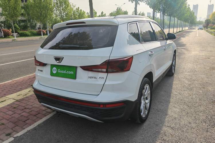 Used Jetta VS5 2022 280TSI Manual Advanced Trim Exterior 6