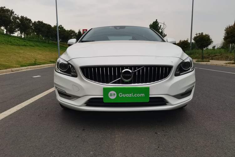 Used Volvo S60 2018 S60L T3 Smart Progress Edition
