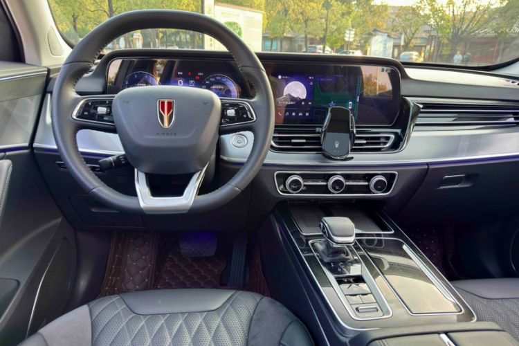 Used Hongqi HS5 2023 2.0T Qixiang Pro Edition