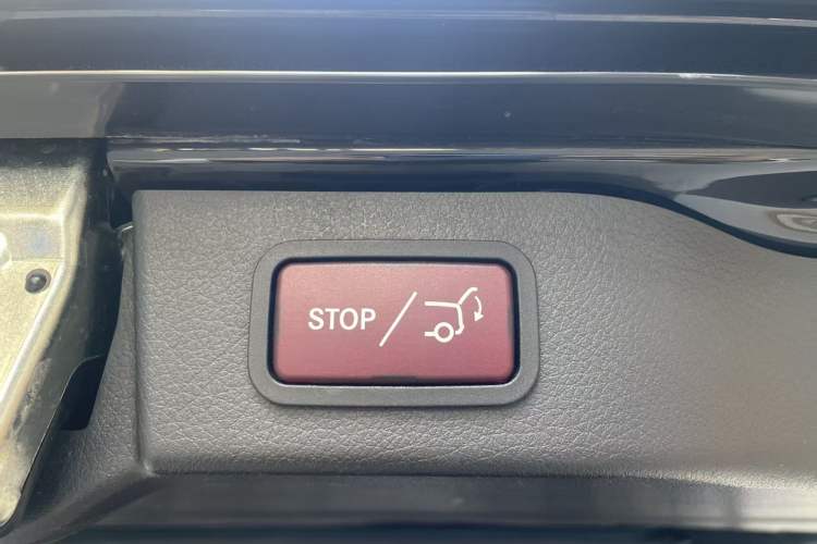 Used Mercedes-Benz V-Class 2017 V 260 L Prestige Extended Edition