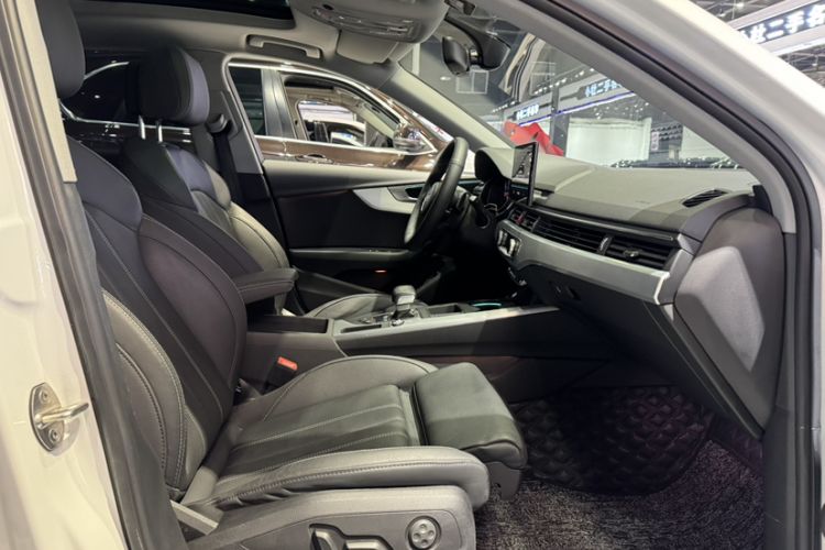 Used Audi A4L 2020 40 TFSI Luxury Dynamic Model