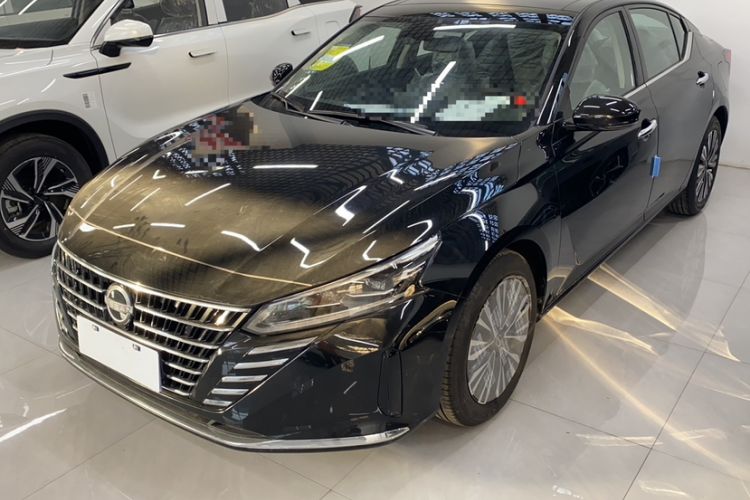 Used Nissan Teana 2025 Model 2.0L XL-TLS Enjoyment Edition