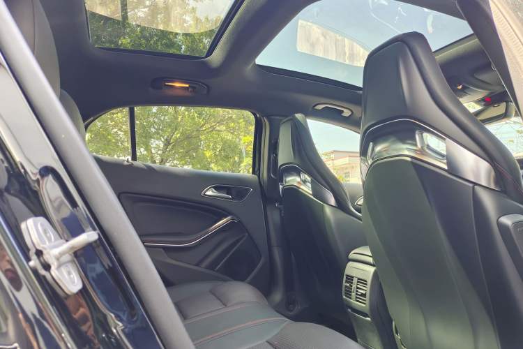 Used Mercedes-Benz GLA AMG 2017 Facelifted AMG GLA 45 4MATIC
