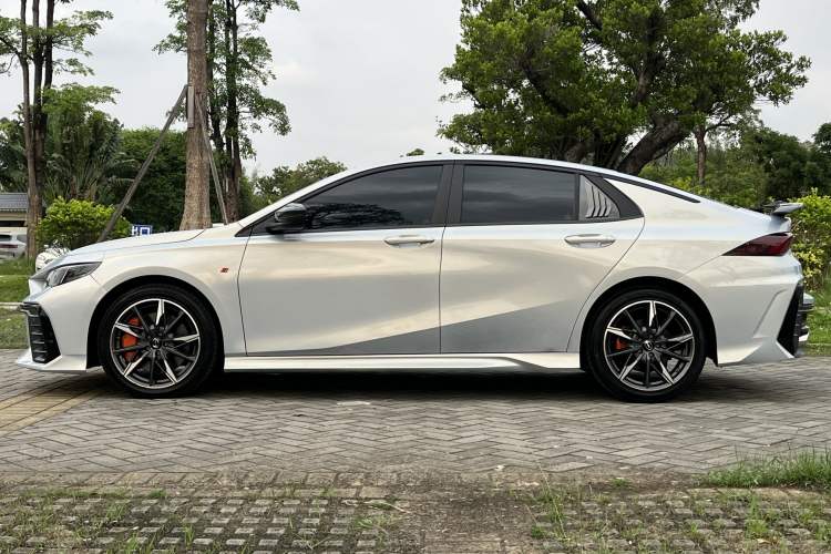 Used GAC Trumpchi EMPOW 2023 400T Automatic R PRO Exterior 6