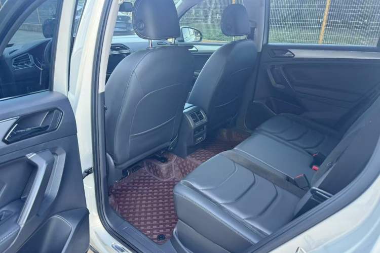 Used Volkswagen Tiguan L 2021 330TSI Automatic Two-Wheel Drive Smart Edition