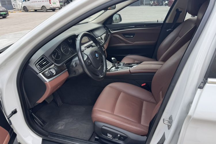 Used BMW 5 Series 2014 528Li Leading Model Left Front Seat