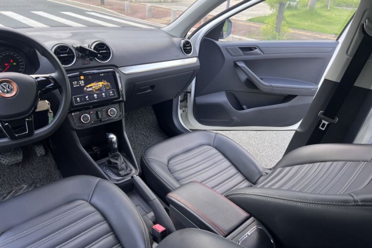 Used Volkswagen Jetta 2017 1.5L Automatic Fashion Model