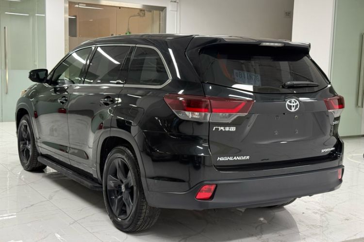 Used Toyota Highlander 2018 2.0T Four-Wheel Drive Knight Edition 7 Seats China VI Standard