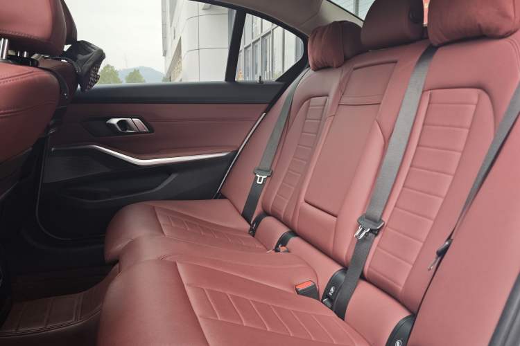 Used BMW 3 Series 2021 Facelifted 320Li M Sport Package
