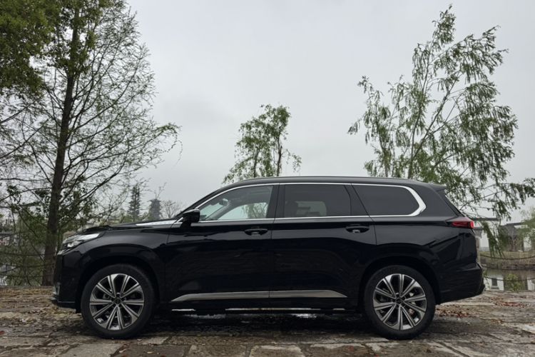 Used EXEED Lanyue 2023 400T Four-Wheel Drive Star Prestige Edition 6 Seats
